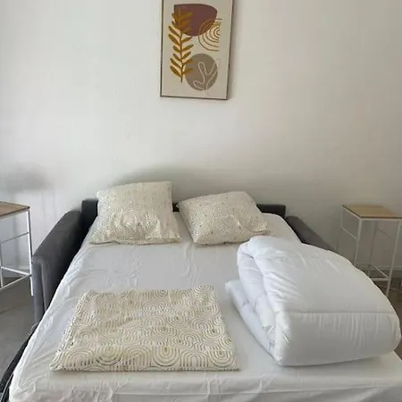 Studio Jules Verne Apartamento Narbona